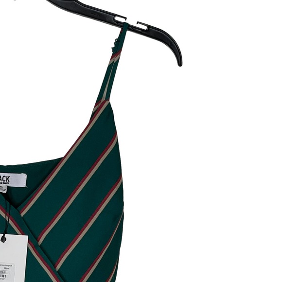 Jack BB Dakota Green Stripe Cross The Line Belted Crop Jumpsuit Medium Women NWT - Picture 6 of 9